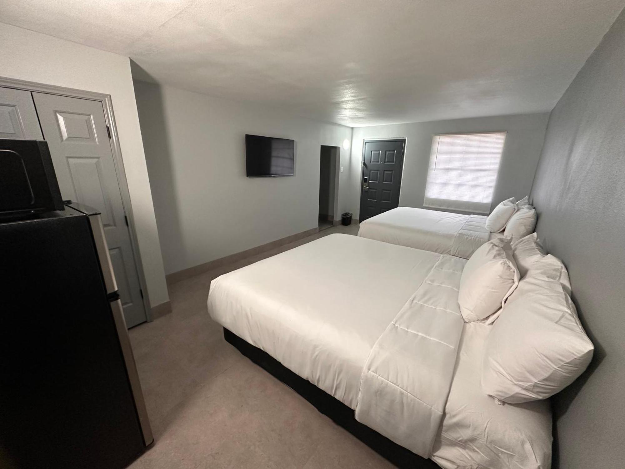 Scottish Inns & Suites Texas City Exterior photo